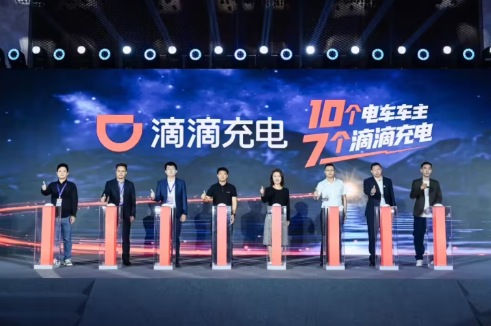 С�۳�늸������εγ�늡����̘�(bi��o)�粼�����l(f��)չ�o��n